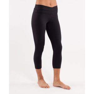 lululemon Astro Crop